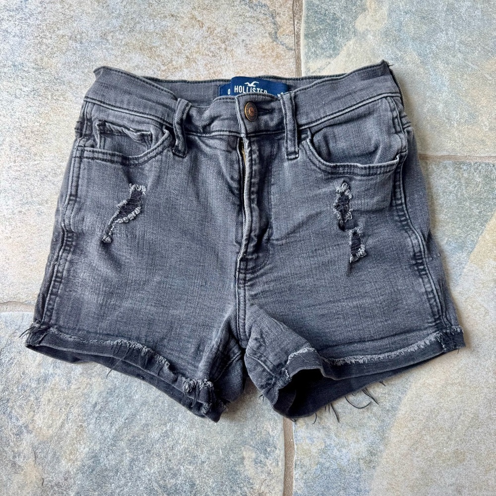 Hollister High-Rise Short-Short‎ Advanced Stretched Black Distressed Shorts Sz 0